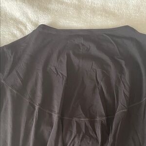lululemon athletica Long Sleeve Tee - Black
